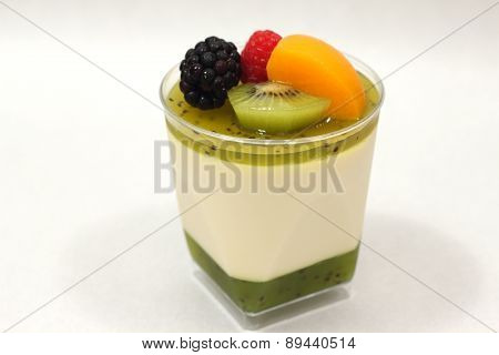 Dessert Mousse And Kiwi  With  Mixedfruit