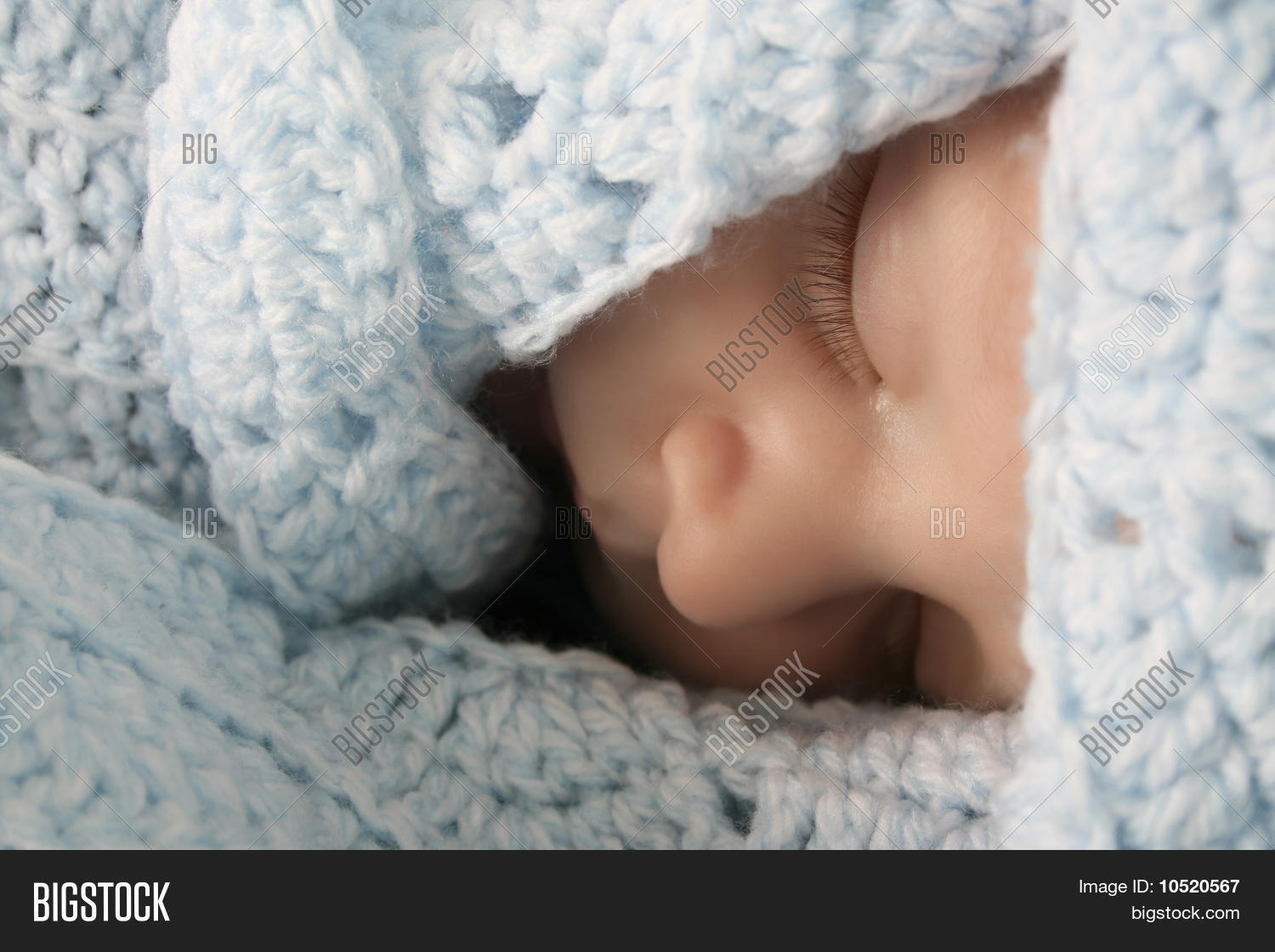 Песня голубом одеяле. Младенец в голубом. А помнишь сны о молчание. Песня голубом одеяле. Песня голубом одеяле.