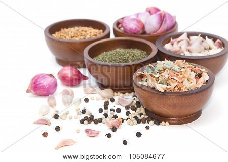 Fresh And Dries Spices And Flavorings