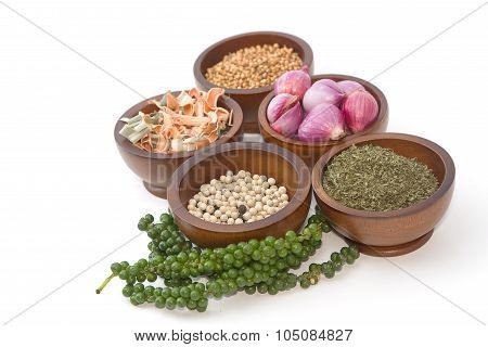 Fresh And Dries Spices And Flavorings