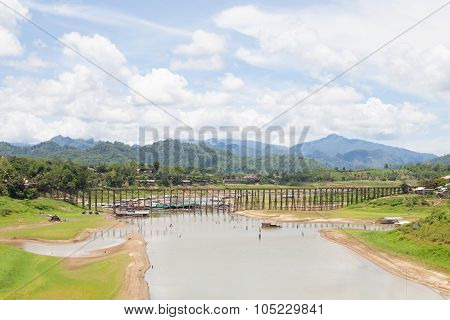 Sagklaburi Bridge