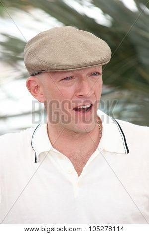 CANNES, FRANCE - MAY 21: Vincent Cassel attends the 'Adrift' Photocall at the Grand Theatre Lumiere during the 62nd Annual Cannes Film Festival on May 21, 2009 in Cannes, France