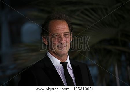 Vincent Lindon attends a photocall for the winners of the Palm D'Or during the 68th annual Cannes Film Festival on May 24, 2015 in Cannes, France.