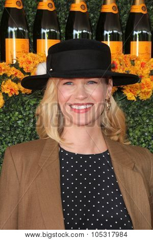 LOS ANGELES - OCT 17:  January Jones at the Sixth-Annual Veuve Clicquot Polo Classic at the Will Rogers State Historic Park on October 17, 2015 in acific Palisades, CA