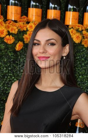 LOS ANGELES - OCT 17:  Victoria Justice at the Sixth-Annual Veuve Clicquot Polo Classic at the Will Rogers State Historic Park on October 17, 2015 in acific Palisades, CA