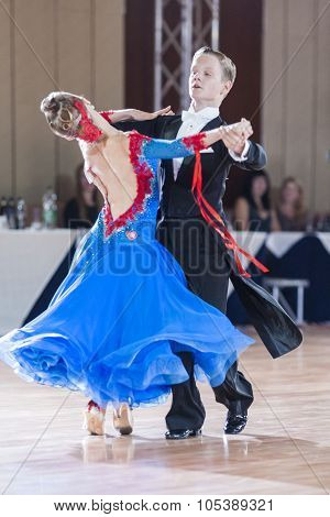 Minsk, Belarus-september 26, 2015: Prohorenko Dmitry And Rymchenok Valeriya Perform Juniors-2 Standa