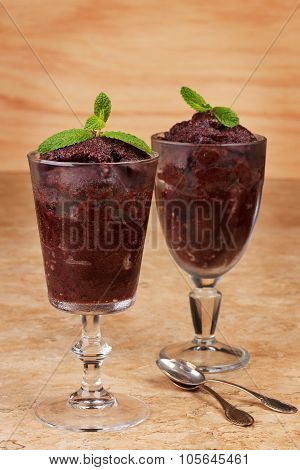 Acai Pulp In Glass With Fresh Mint