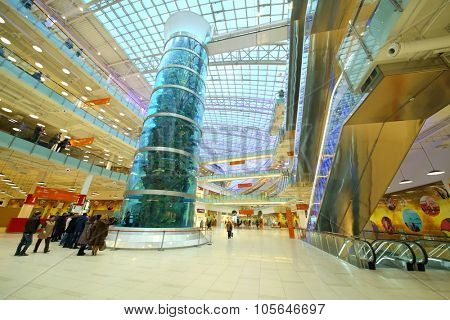 MOSCOW - DEC 05, 2014: Highest in the world aquarium in the shopping and entertainment complex Aviapark