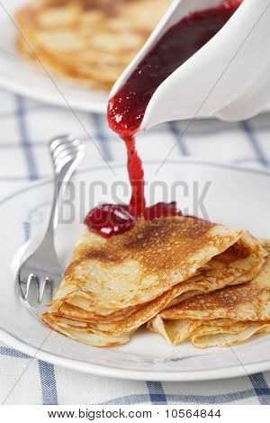 크랜베리 잼 크레페