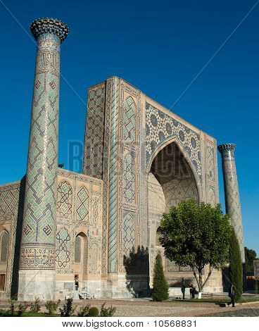 Ulugbek medressa