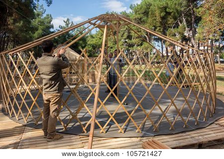 Construction Scene Yurt