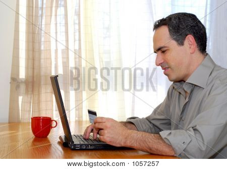 Man med Laptop