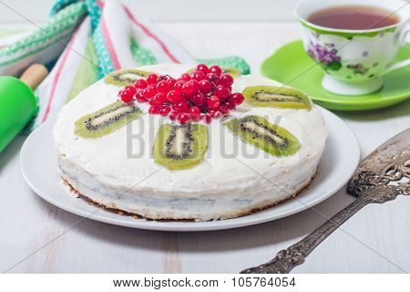 Cake With Cream Kiwi And Kalina