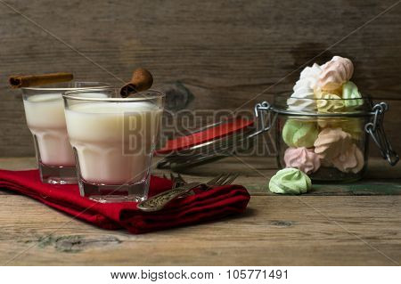 Milk With Cinnamon