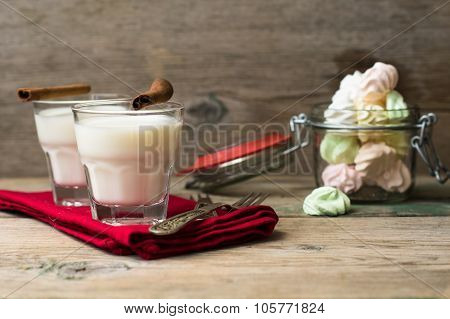 Milk With Cinnamon