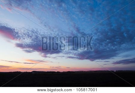 the sky with clouds in the evening