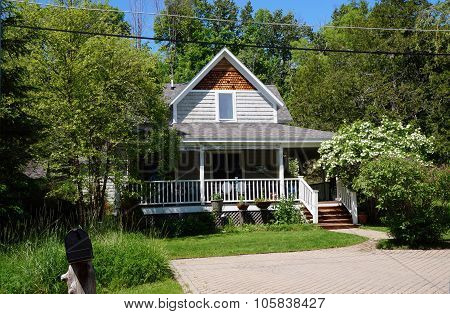 Harbor Springs Home
