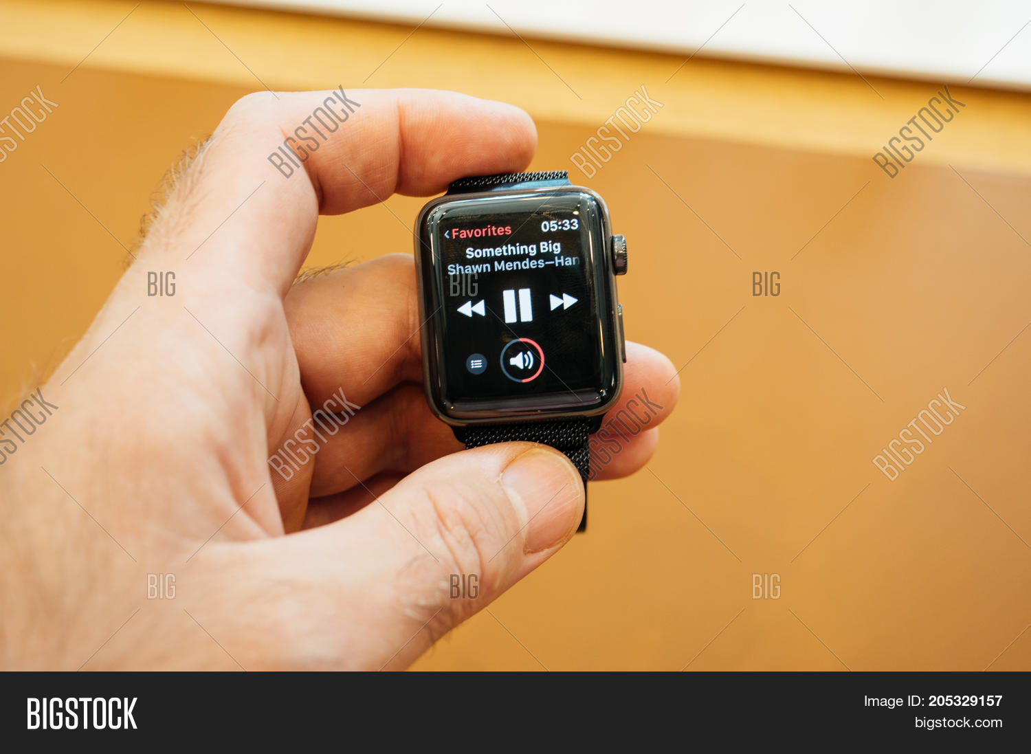 how to listen to music on apple watch series 3