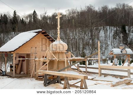 Holy spring gremyachiy Klyuch. Construction of a new temple Svyatogorye. Moscow region Sergiev Posad district village Vzglyadnevo