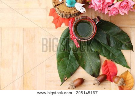Bamboo grass juice or Tiliacora triandra (bai-ya-nang)