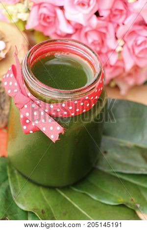 Bamboo grass juice or Tiliacora triandra (bai-ya-nang)