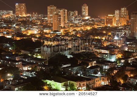 Vedado ไตรมาสในฮาวานาคืน