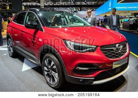 New 2018 Opel Grandland X Car