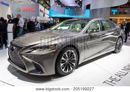New 2018 Lexus Ls 500 Car