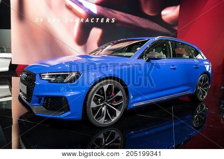 New Audi Rs4 Avant Car