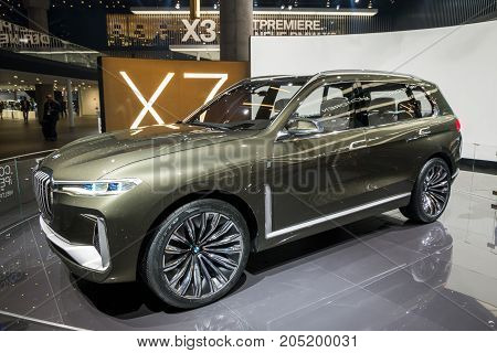 Bmw Concept X7 Iperformance Suv Car