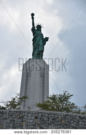 Vestavia Hills, Alabama - Jul 24: Statue Of Liberty Replica At Liberty Park In Vestavia Hills In Ala