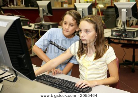 Öğrencilerin araştırma Online