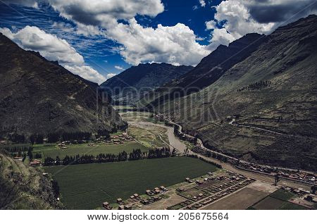 River Vilcanota view from Pisaq . .