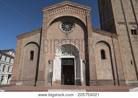 Forli (Emilia Romagna Italy): the church of San Mercuriale in Aurelio Saffi square