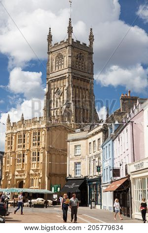 CIRENCESTER, ENGLAND - AUGUST 31, 2017:Old street in Cirencester, England, United Kingdom