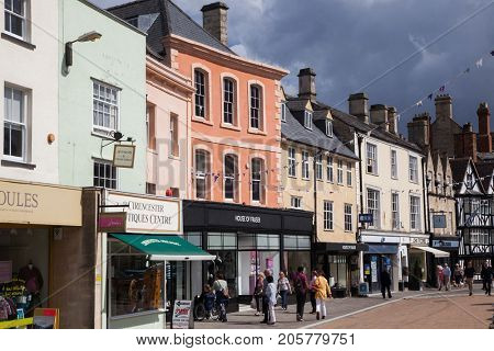 CIRENCESTER, ENGLAND - AUGUST 31, 2017:Old street in Cirencester, England, United Kingdom