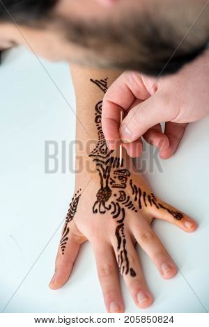 Beautiful floral henna