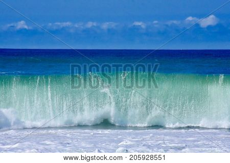 Ocean Waves and Blue Sky, turquoise water  just Holiday Feelings