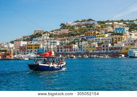 Ponza, Italy - September 16, 2018: Summer View Of Little Boat With Tourist In The Ponza Island, Lazi
