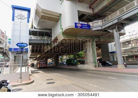 Bangkok , Thailand -  31  May, 2019 : Mrt Sky Train Bang Khae Station Before Grand Opening Service