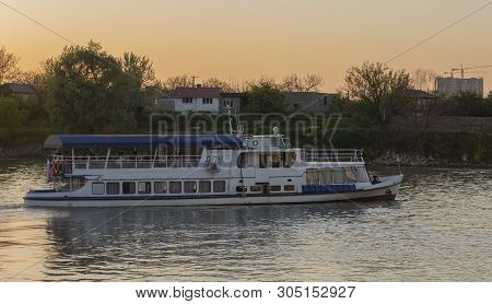 Krasnodar, Russia, May 5, 2019. Kuban River In The Evening In Krasnodar, Pier And River Tram On The 