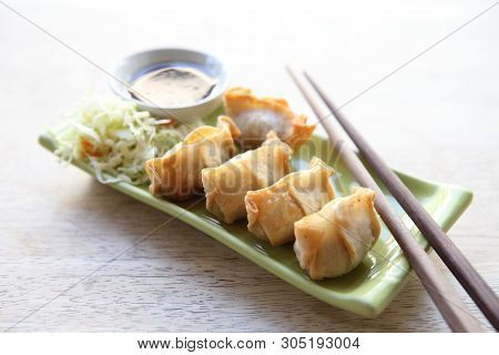 Wonton On Wood Blackground