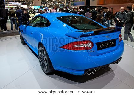ジュネーブ - 3 月 8 日：、ジャガー XK ディスプレイで、81 国際モーター パレクスポ （palexpo）-ジュネーブ ショー、ママ