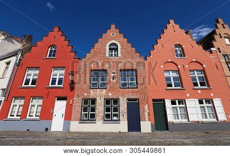 Street View With Traditional Medieval Houses In Bruges , Belgium