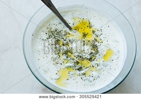 Tzatziki Yogurt With Cucumber, Olive Oil And Thyme Powder / Cacik.