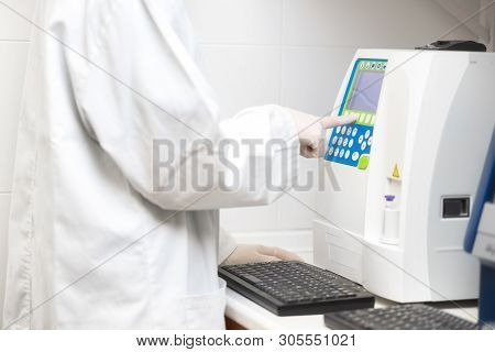Scientific Medical Test With Automated Hematology Analysis .
