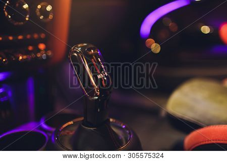 Auto Shift Gear Shift Stick. Gearbox Handle.