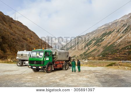 St. Anton Am Arlberg, Austria - October 18, 2018. Road Repair Near The Resort Of St. Christoph. Road