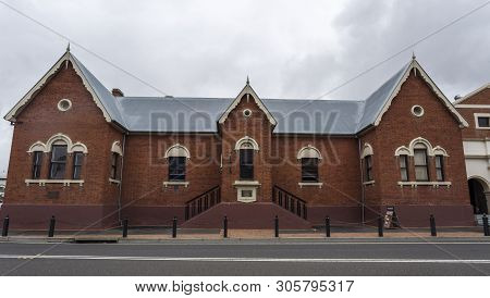 Tenterfield, Australia - April 12, 2019: View Of The School Of Arts As In 1884 With Gabled Frontispi