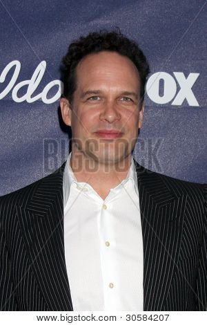 LOS ANGELES - MAR 1: Diedrich Bader ankommer til American Idol sæson 11 Top 13 festen på det de 